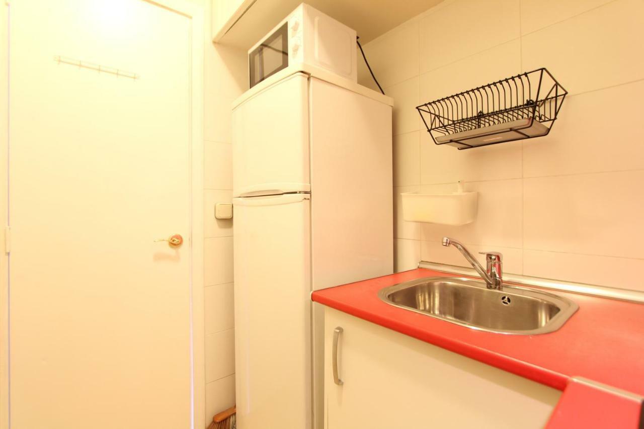 Cosy Apartment Prado Museum Мадрид Экстерьер фото